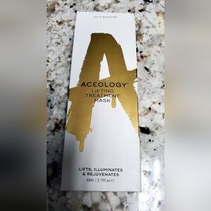 Aceology lifting treatment mask
